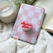 Ergonomic Bookish Babe Regular Kindle Grip in sleek black silicone for comfortable reading sessions