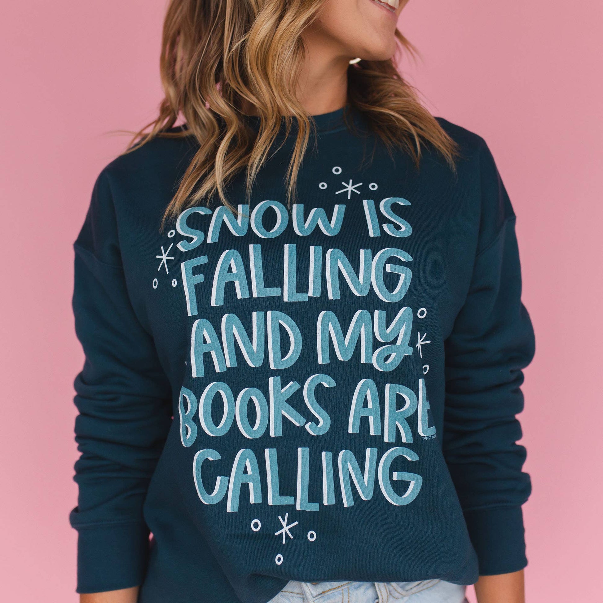 Winter-themed Snow is Falling Sweatshirt in white cotton, cozy oversized fit for cold weather fashion