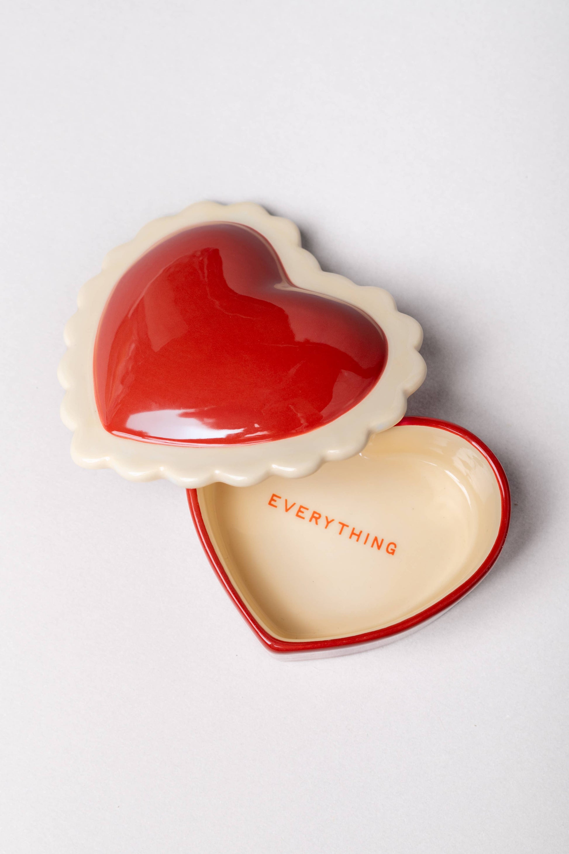 Heart-shaped ceramic trinket box for jewelry storage, keepsakes and small treasures for home decor gift.