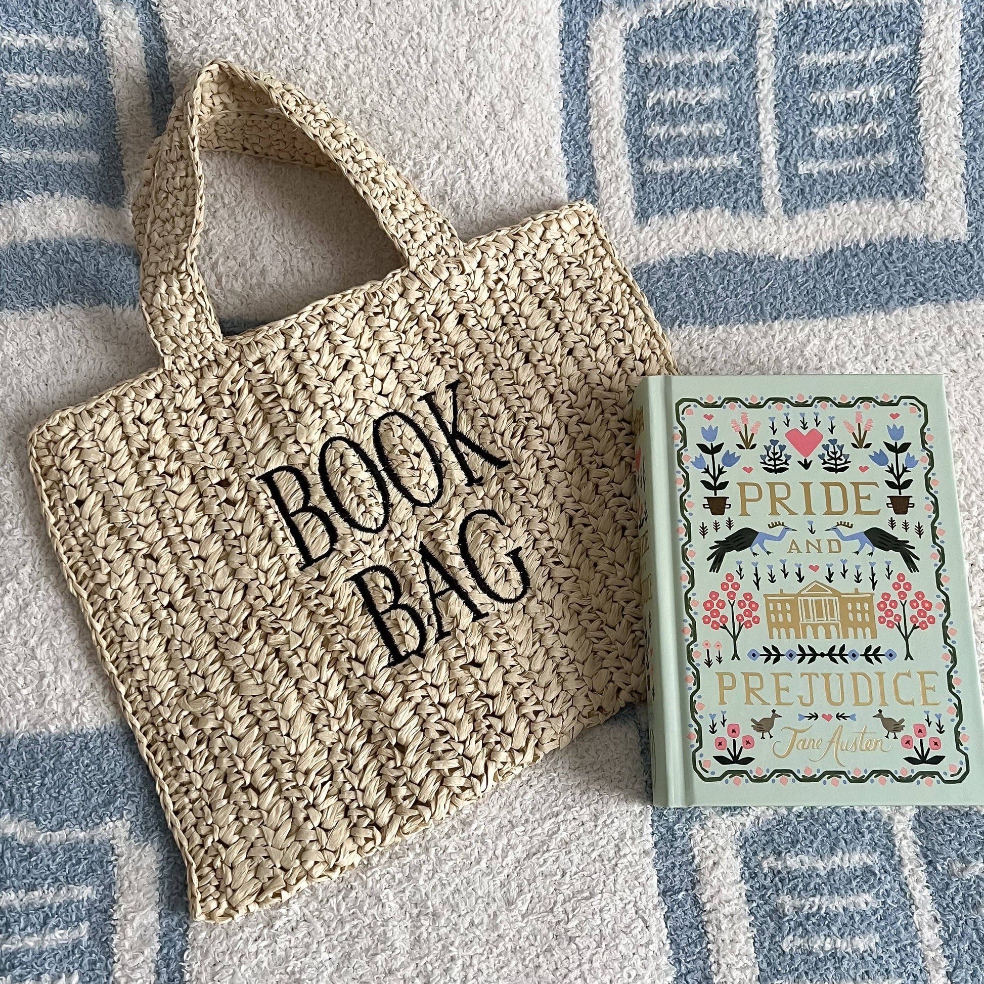 Straw Book Bag: Stripe/Full Size - Paper & Vine Book Bar