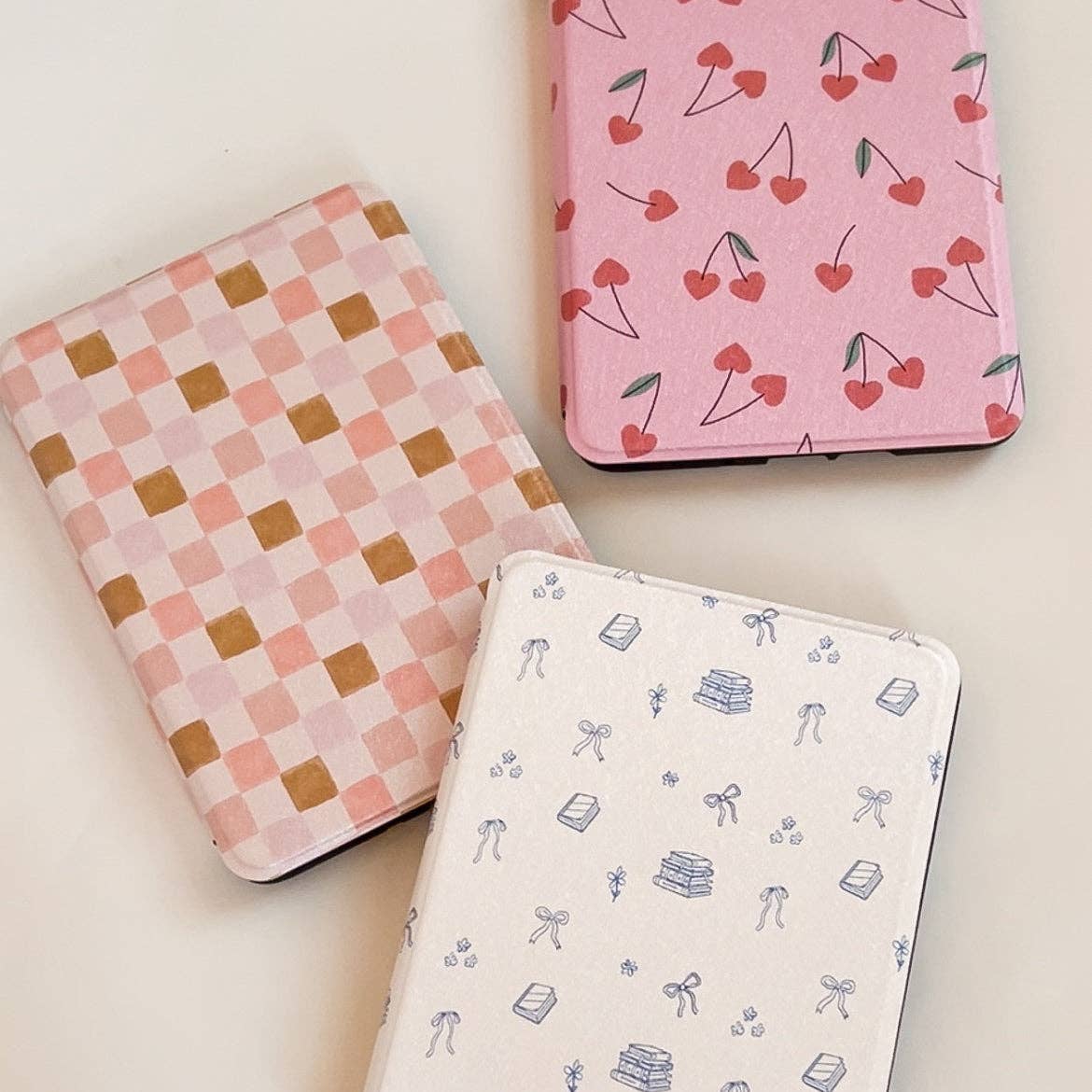 Bows, Books & Flowers Kindle Case: Double Sided Print / Colorsoft / Paperwhite 12 Gen. (2024) - Paper & Vine Book Bar