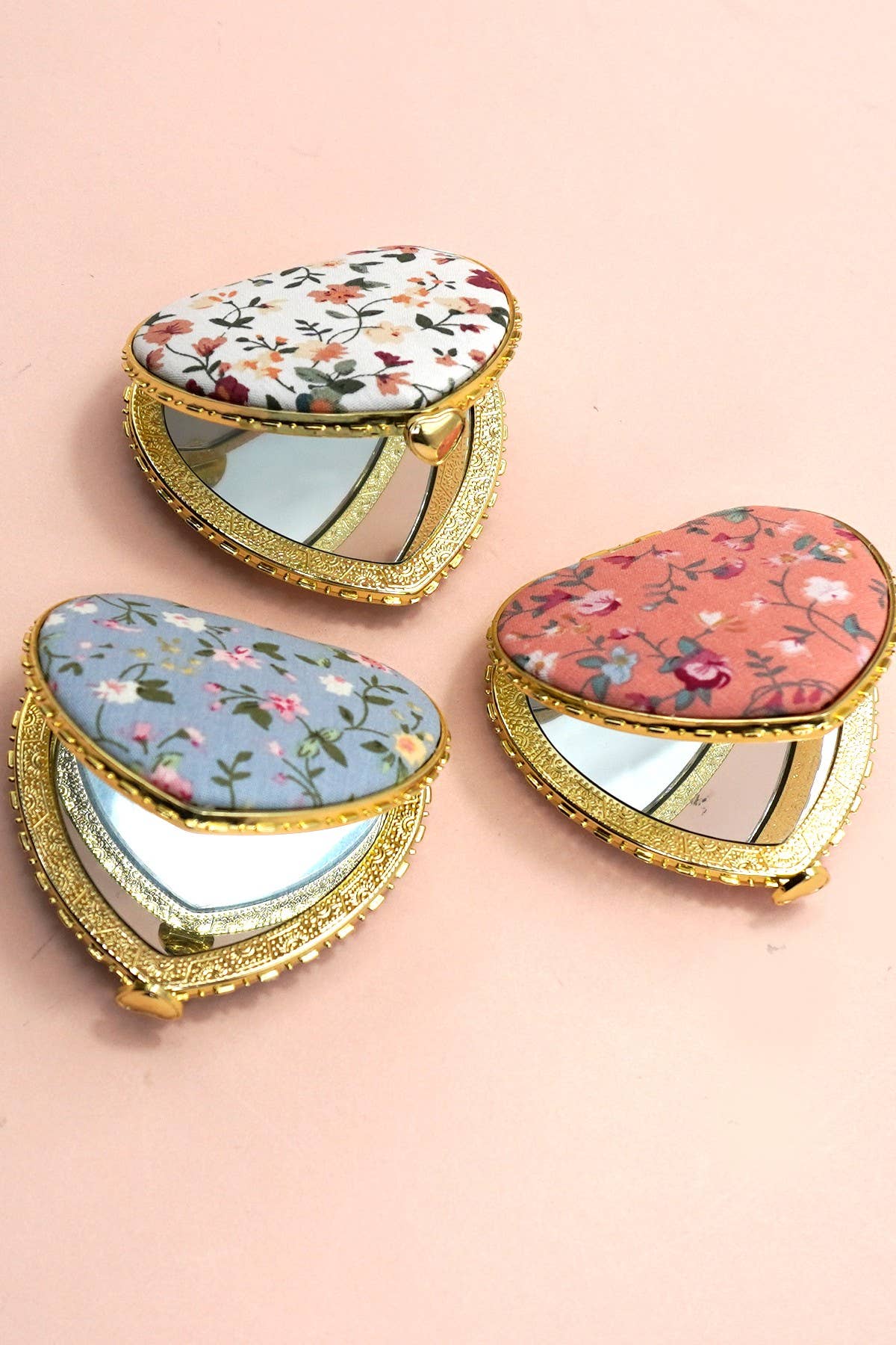 TRAVEL POCKET COMPACT HANDHELD FLORAL MIRROR | 40M103: PEACH - Paper & Vine Book Bar