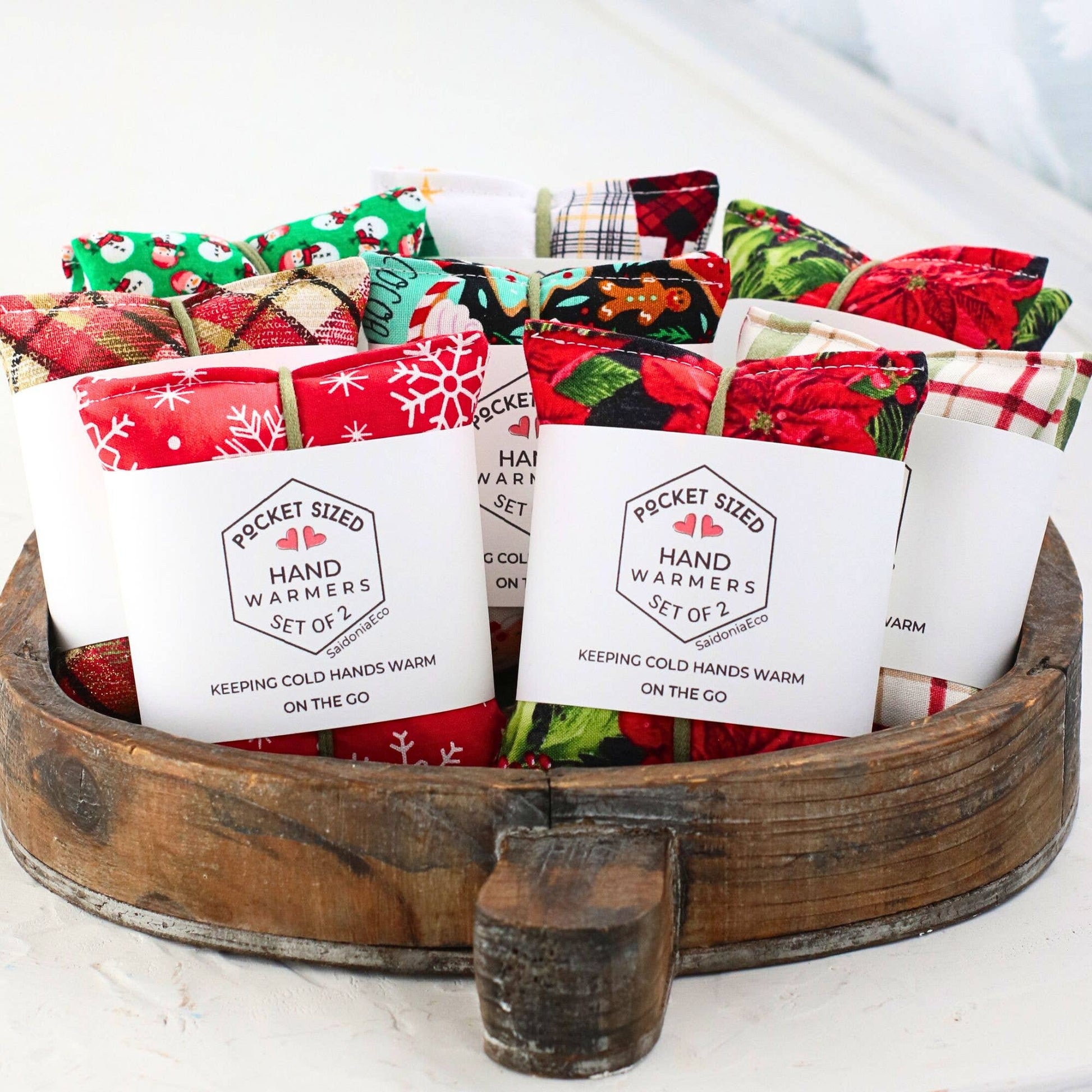 Buy now Microwavable Hand Warmers ⋆ Random Winter Designs in cozy fleece, red plaid pattern, reusable for cold weather com...