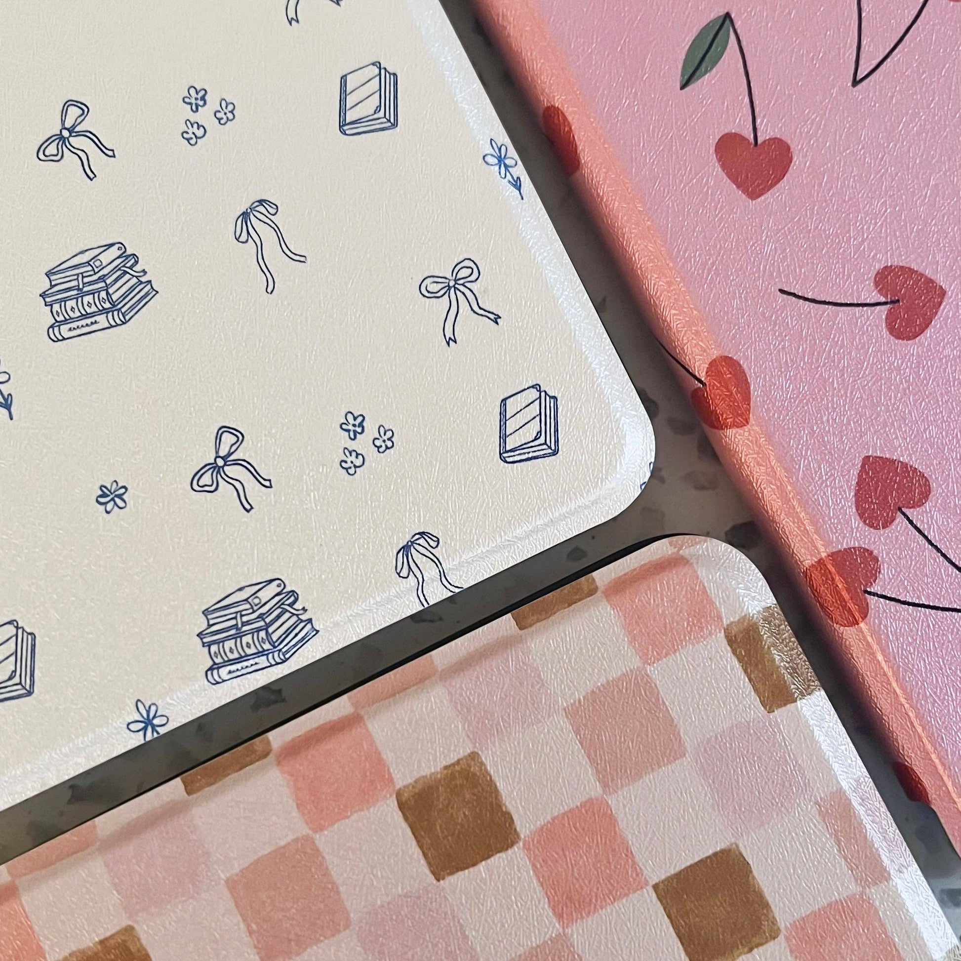 Bows, Books & Flowers Kindle Case: Double Sided Print / Colorsoft / Paperwhite 12 Gen. (2024) - Paper & Vine Book Bar