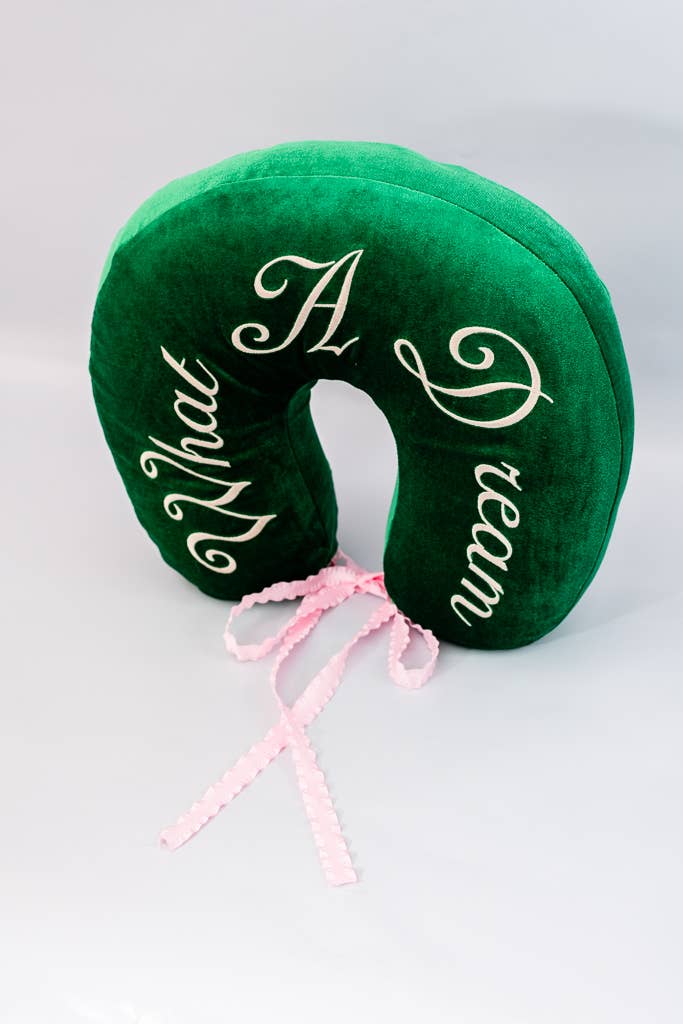 Getaway Travel Pillow: ergonomic neck support, lightweight, compact - What a Dream for travel comfort.