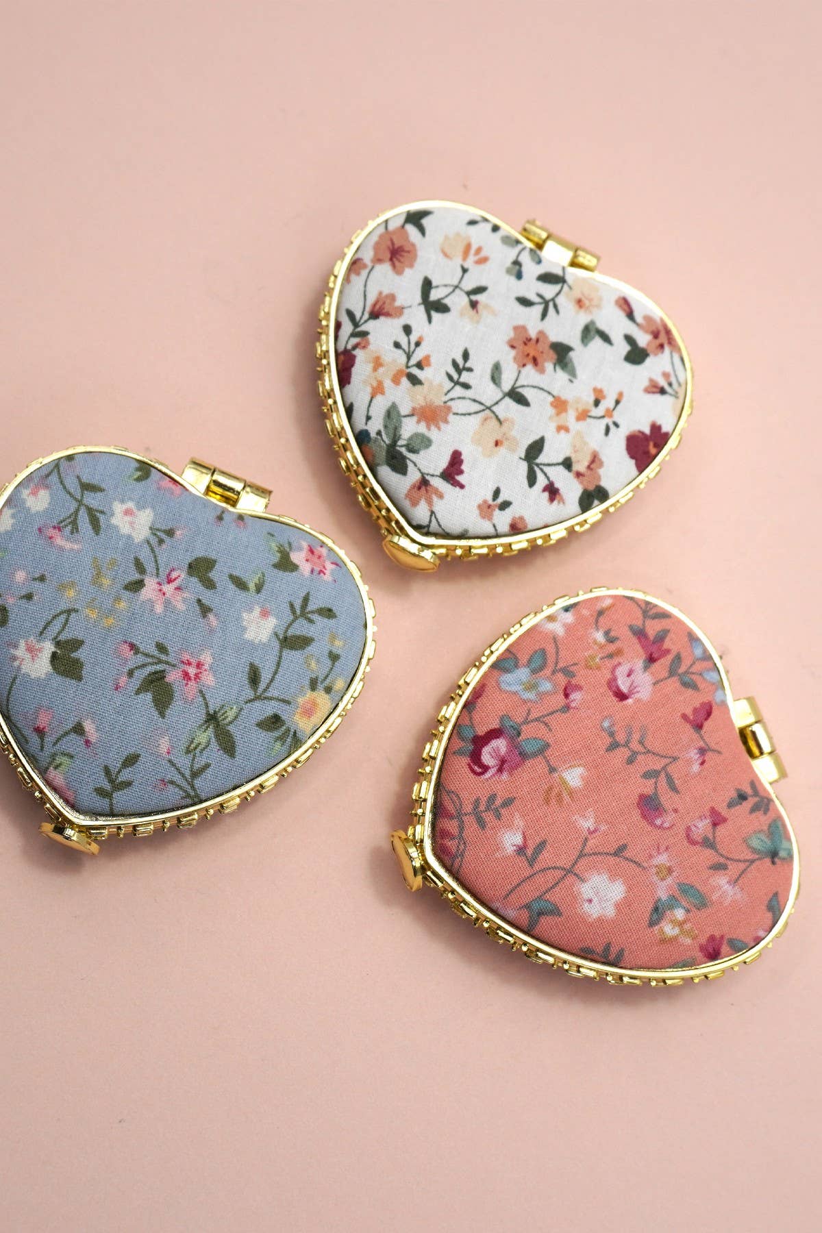 TRAVEL POCKET COMPACT HANDHELD FLORAL MIRROR | 40M103: PEACH - Paper & Vine Book Bar