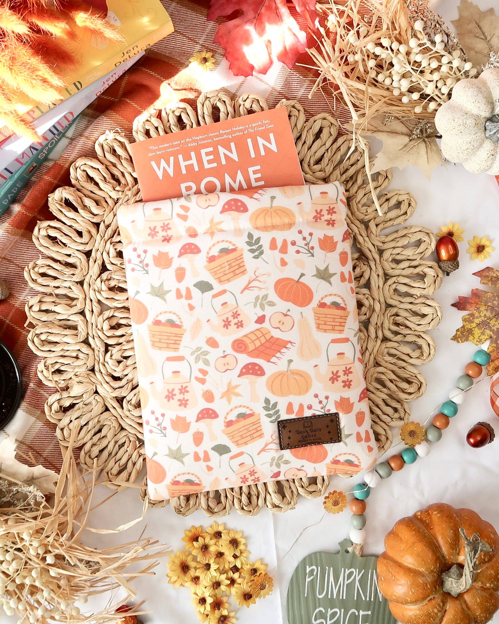 Cozy Vibes Book Sleeve: With Button / Without Pocket(s) / Limbo