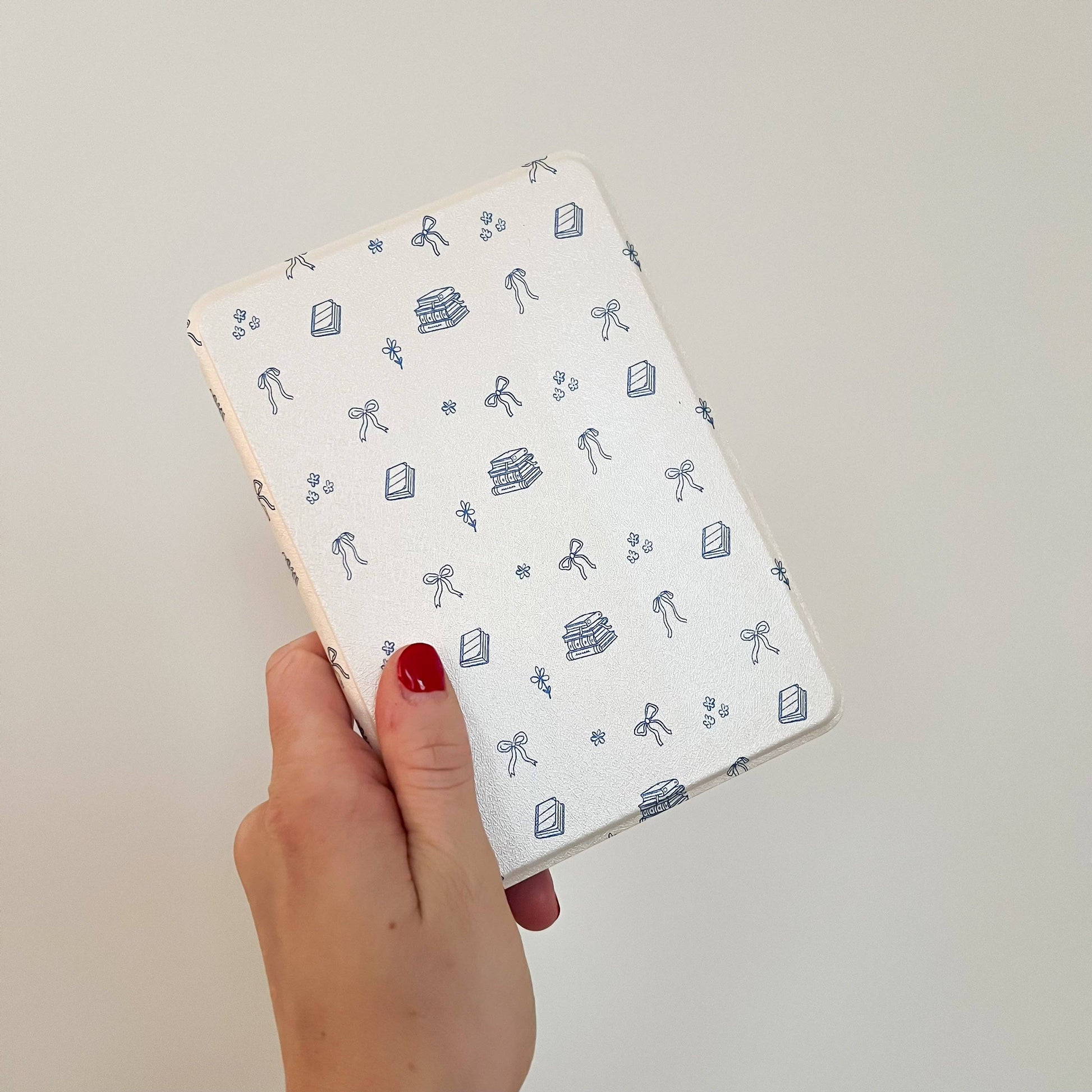 Bows, Books & Flowers Kindle Case: Double Sided Print / Colorsoft / Paperwhite 12 Gen. (2024) - Paper & Vine Book Bar
