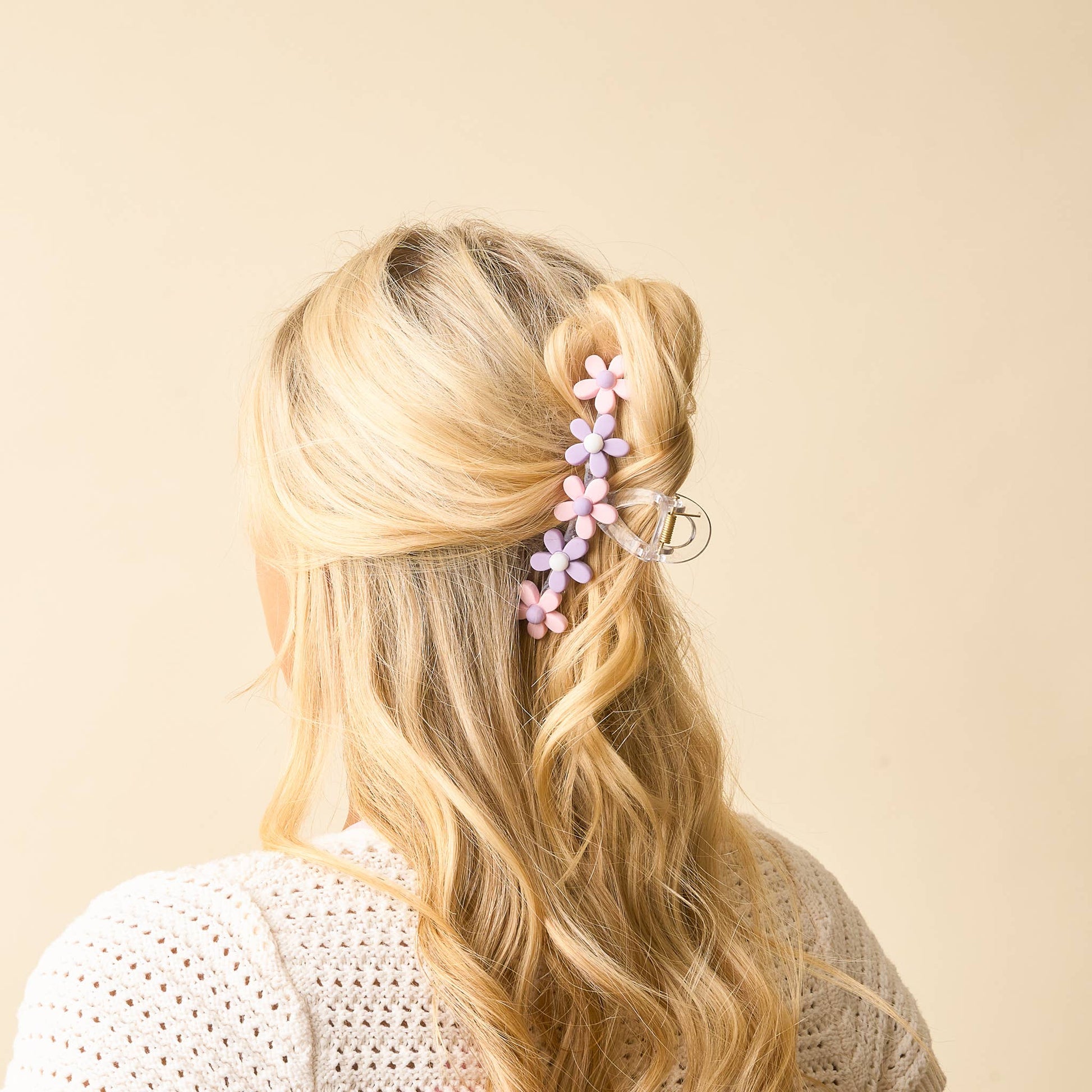 Daisy Claw Clip-Dreamy - Paper & Vine Book Bar